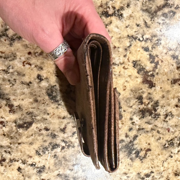 Gucci Brown Monogram Key & Card Holder - Picture 7 of 7